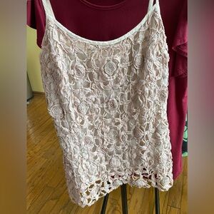 G: Bailey 44 light beige Floral Lace layered over lining- unique crochet lace